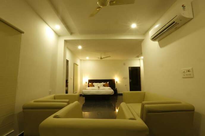 Imagen de la habitación del Hotel Ezzenza Mahayana Resort and Spa. Foto 17