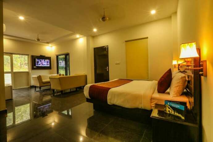 Imagen de la habitación del Hotel Ezzenza Mahayana Resort and Spa. Foto 18