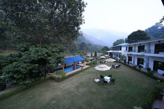 Imagen de la habitación del Hotel Ezzenza Mahayana Resort and Spa. Foto 20