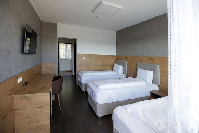 Imagen de la habitación del Hotel F. Foto 17