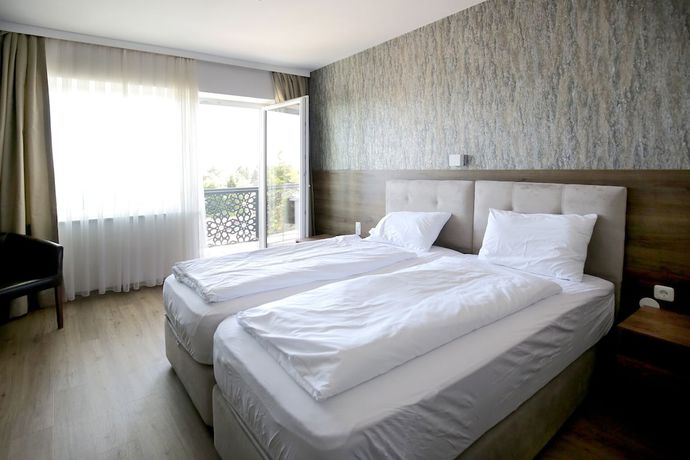 Imagen de la habitación del Hotel F. Foto 18