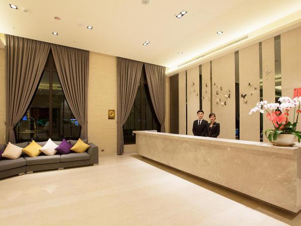 Imagen de los interiores del Hotel F Hotel Chipen. Foto 6