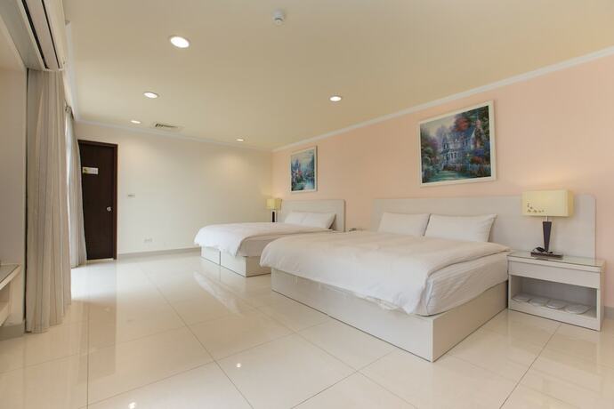 Imagen general del Hotel F - Sanyi. Foto 6