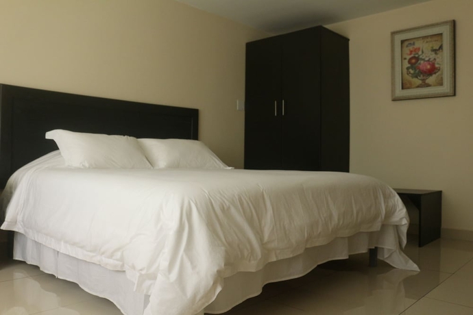 Imagen de la habitación del Hotel F Sur Inn. Foto 10