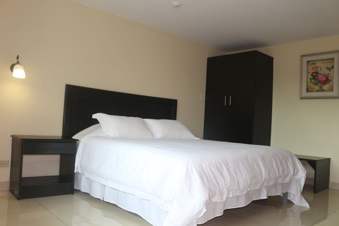 Imagen de la habitación del Hotel F Sur Inn. Foto 11