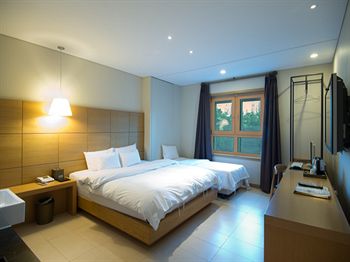 Imagen general del Hotel F Yeongdeungpo. Foto 3