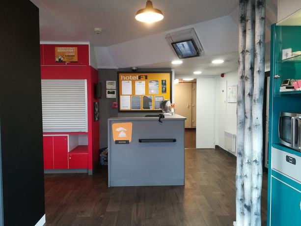 Imagen de los interiores del Hotel F1 Avignon Centre Courtine Gare Tgv. Foto 19