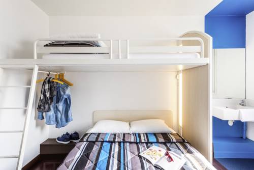 Imagen de la habitación del Hotel F1 Mulhouse Bâle Aéroport. Foto 7