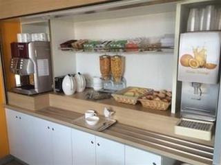 Imagen del bar/restaurante del Hotel F1 Sens nord. Foto 4
