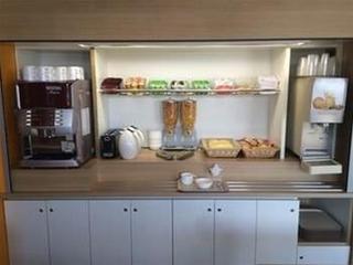 Imagen del bar/restaurante del Hotel F1 Sens nord. Foto 5