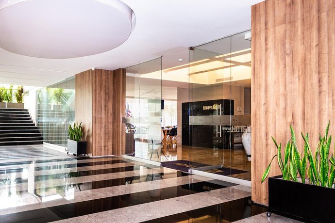Imagen de los interiores del Hotel F25. Foto 9