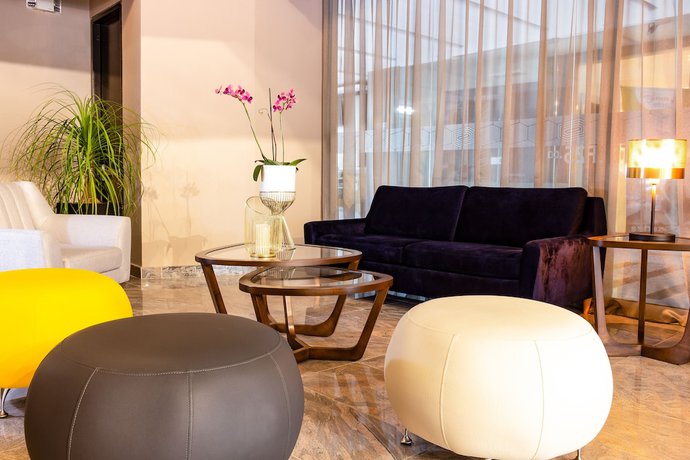 Imagen de la habitación del Hotel F25. Foto 6