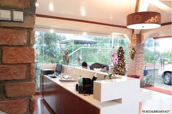 Imagen de los interiores del Hotel F8 Bed and Breakfast. Foto 32
