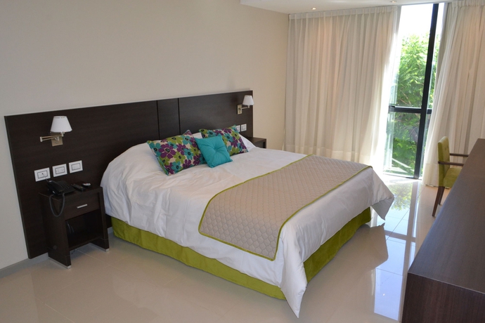 Imagen de la habitación del Hotel FADER HOTEL BOUTIQUE. Foto 13