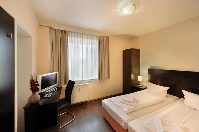 Imagen de la habitación del Hotel FAIR HOTEL AN DER MESSE. Foto 8
