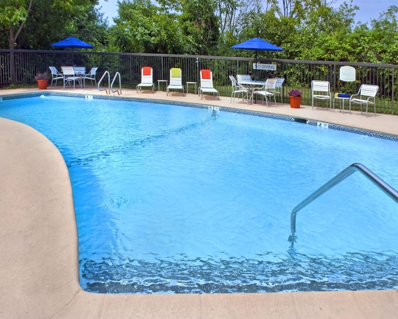 Imagen de la piscina del Hotel FAIRFIELD INN ALBANY EAST GREENBUSH. Foto 19