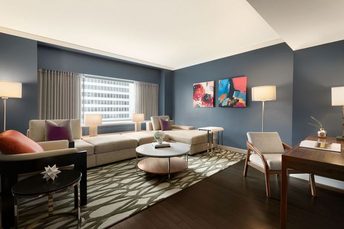 Imagen de la habitación del Hotel FAIRMONT THE QUEEN ELIZABETH. Foto 19