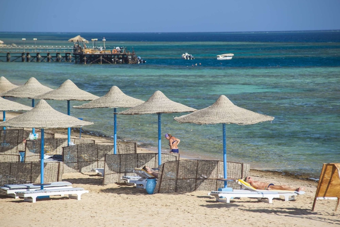 Imagen de los exteriores del Hotel FANTAZIA RESORT MARSA ALAM. Foto 12