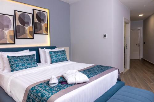 Imagen de la habitación del Hotel FASQ. Foto 18