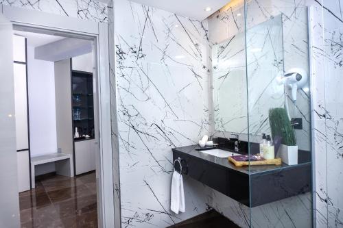 Imagen general del Hotel FASQ. Foto 12