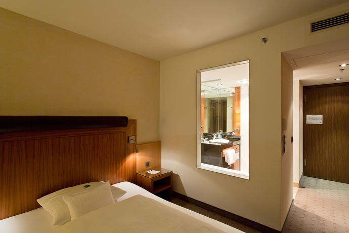 Imagen de la habitación del Hotel FAVORITE Parkhotel I Spa - Business - Fine Dining. Foto 8