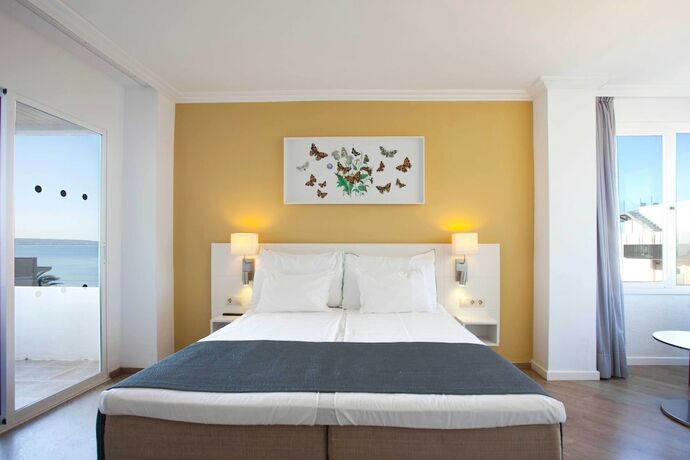 Imagen de la habitación del Hotel FERGUS Style Palma Beach. Foto 18