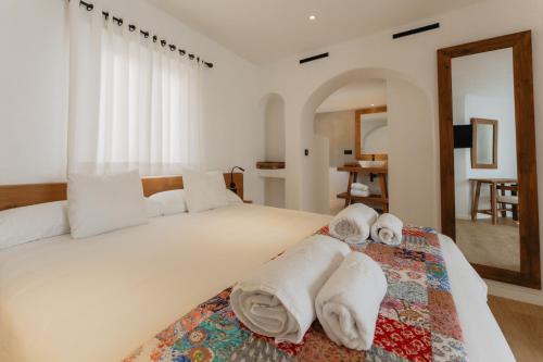 Imagen de la habitación del Hotel FERGUS Style Punta Arabi. Foto 2