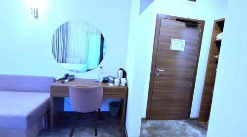 Imagen de la habitación del Hotel FERNWEH No 5 Boutique MAMAIA Nord. Foto 18