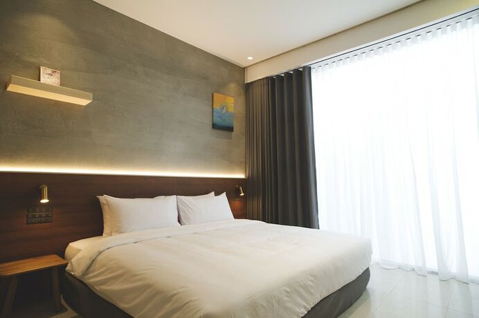 Imagen de la habitación del Hotel FFF. Foto 13