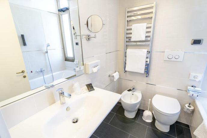 Imagen general del Hotel FH55 Grand Hotel Mediterraneo. Foto 3