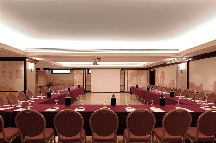 Imagen de los interiores del Hotel FH55 Grand Hotel Palatino. Foto 10