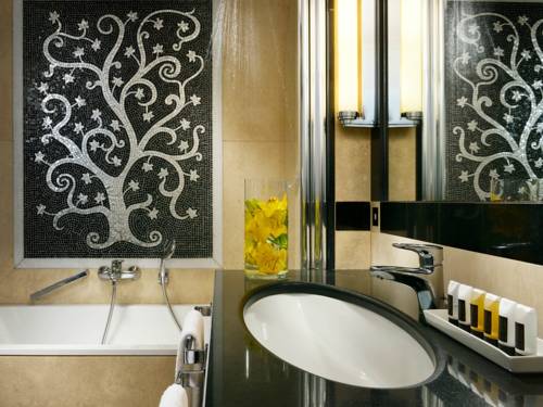 Imagen de la habitación del Hotel FH55 Grand Hotel Palatino. Foto 8