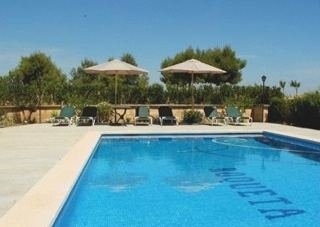 Imagen de la piscina del Hotel FINCA ROQUETA. Foto 5