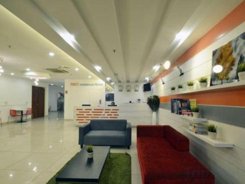 Imagen general del Hotel FIRST RESIDENCE HOTEL. Foto 5