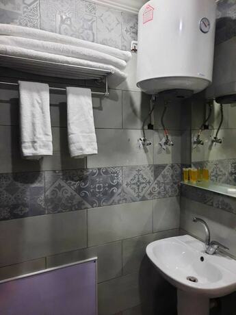 Imagen de la habitación del Hotel FLAMINGO HOTEL IRBID. Foto 18