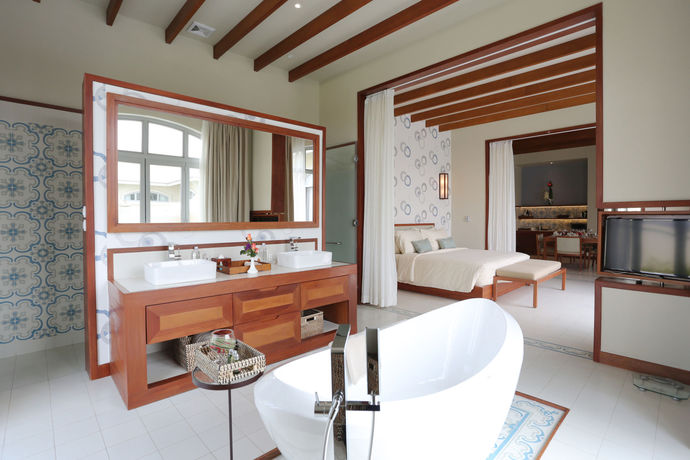 Imagen de la habitación del Hotel FLC Luxury Resort Samson. Foto 4