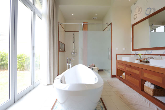 Imagen de los interiores del Hotel FLC Luxury Resort Samson. Foto 14