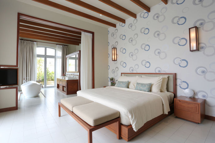 Imagen de la piscina del Hotel FLC Luxury Resort Samson. Foto 16