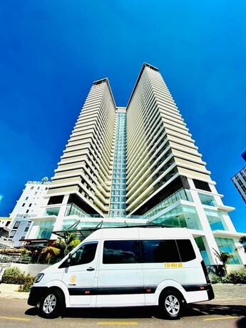 Imagen general del Hotel FLC SEA TOWER QUY NHƠN BEACH. Foto 4