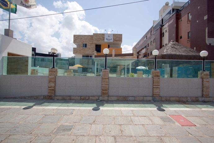 Imagen de los exteriores del Hotel FLEXY PORTAL DO SOL BY BRISTOL HOTEIS. Foto 13