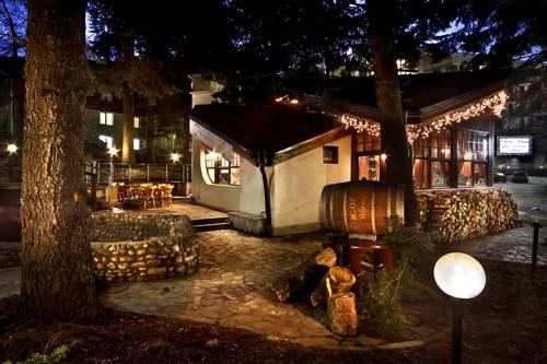 Imagen general del Hotel FLORA, Borovets. Foto 6