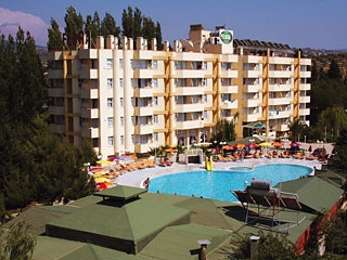 Imagen general del Hotel FLORA SUIT. Foto 1