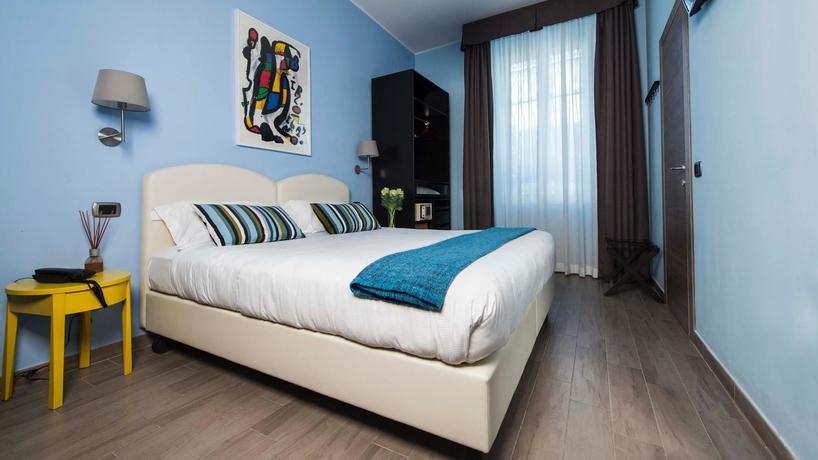 Imagen de la habitación del Hotel FLORENCE. Foto 6