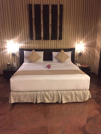 Imagen de la habitación del Hotel FM7 Resort - Jakarta Airport. Foto 4