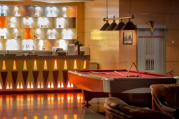 Imagen de los interiores del Hotel FM7 Resort - Jakarta Airport. Foto 14