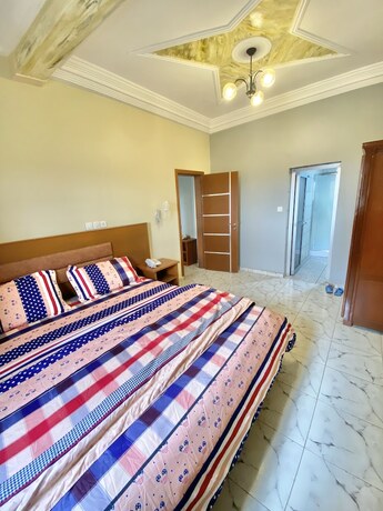 Imagen de la habitación del Hotel FONO H&Ocirc;TEL Sarl. Foto 20