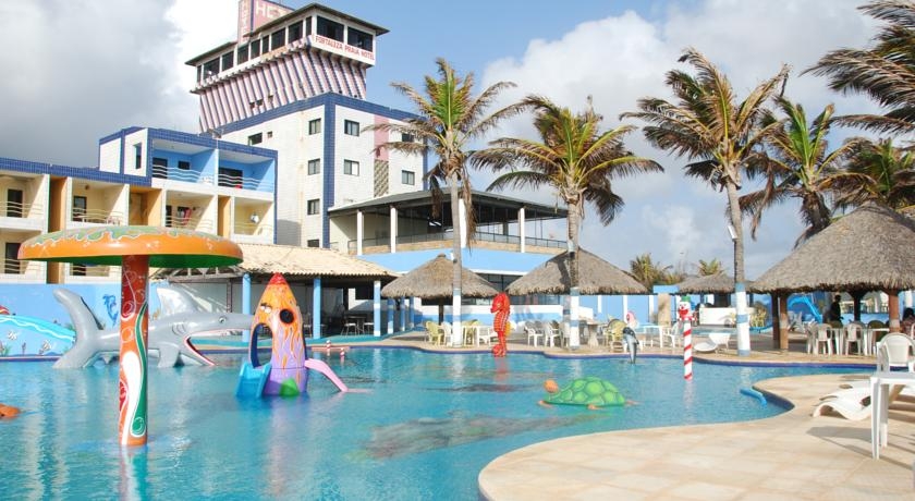 Imagen de la piscina del Hotel FORTALEZA PARK. Foto 5