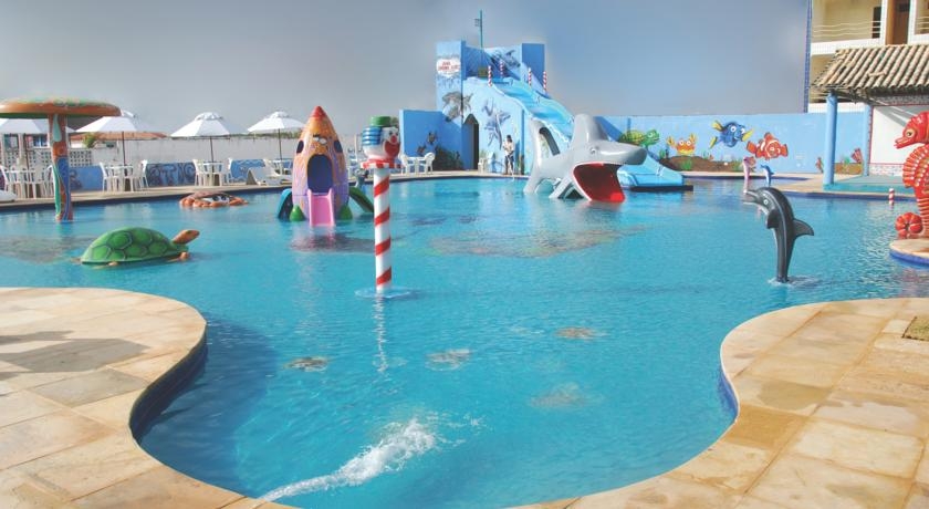 Imagen de la piscina del Hotel FORTALEZA PARK. Foto 6