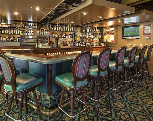 Imagen del bar/restaurante del Hotel FOUND Hotels, Santa Barbara, Series by Marriott. Foto 4