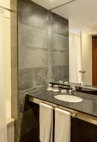 Imagen de la habitación del Hotel FOUR POINTS BY SHERATON MONTEVIDEO. Foto 8